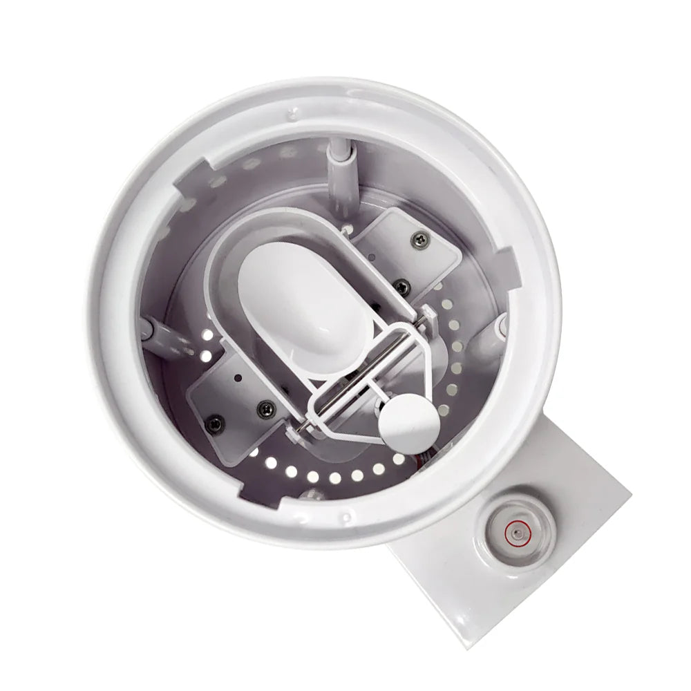 Rain tipping spoon mounted in case